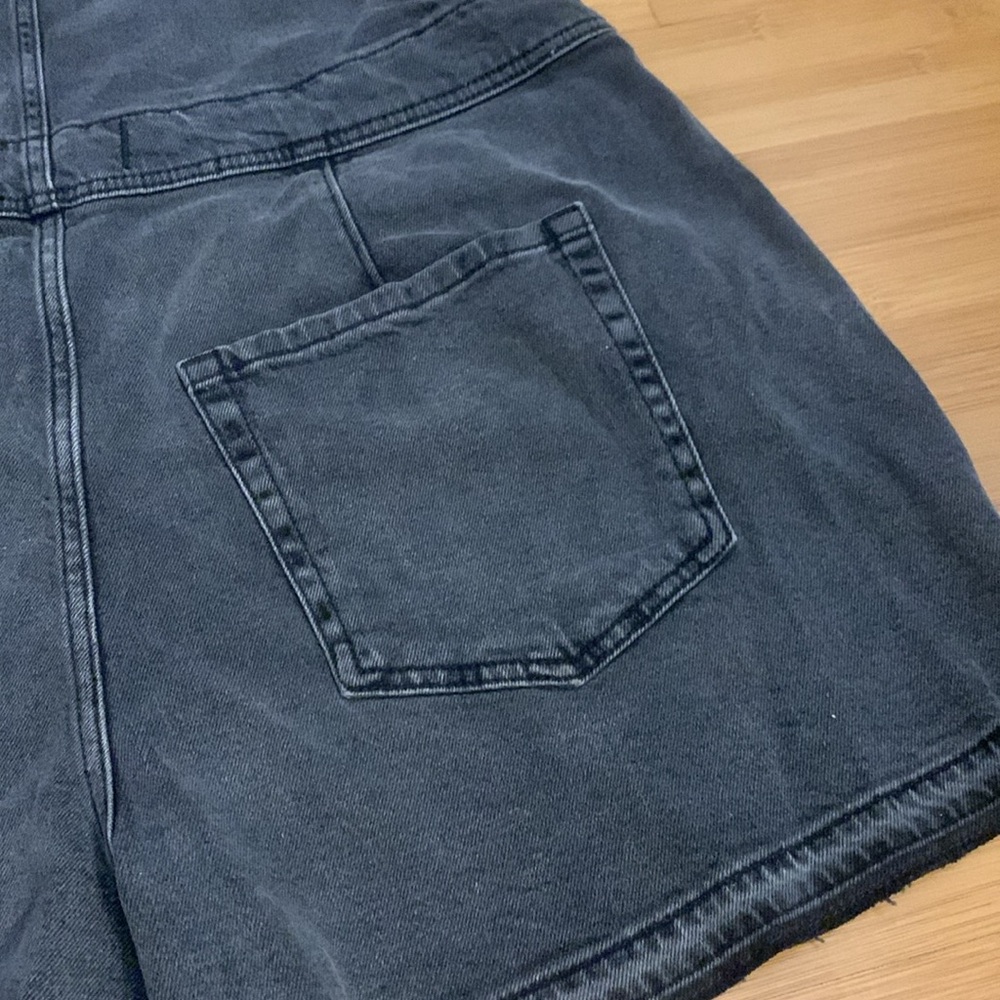 Hollister Vintage Short Overalls - Picture 8 of 9